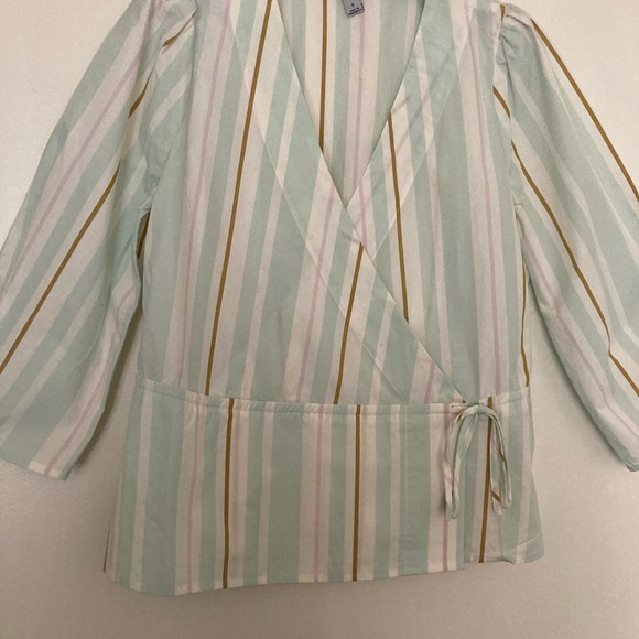 A New Day Striped Surplus Top - Picture 4 of 10